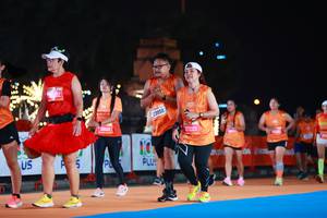 BIB: 26010, 23958, 27225, 000
                            <button type="button" onclick="openModal(20475914)" class="btn btn-primary btn-sm float-right btn-popup" data-toggle="modal" data-target=".modal-high-quality">
                        <i class="fas fa-shopping-cart"></i> Add to Cart
                    </button>
                                            <button type="button" onclick="isThisMe(20475914, true)" class="btn btn-success btn-sm float-right btn-popup btn-isme hidden" data-toggle="tooltip" data-placement="bottom" title="นี่คือรูปของคุณใช่ไหม คลิกที่นี่เพื่อเอาเข้าอัลบั้ม">
                        <i class="fas fa-plus"></i> Add to album
                    </button>
                    <button type="button" onclick="isThisMe(20475914, false)" class="btn btn-warning btn-sm float-right btn-popup btn-isnotme hidden">
                        <i class="fas fa-ban"></i> Remove from album
                    </button>