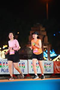 BIB: 8888, 25451, 13227
                            <button type="button" onclick="openModal(20458502)" class="btn btn-primary btn-sm float-right btn-popup" data-toggle="modal" data-target=".modal-high-quality">
                        <i class="fas fa-shopping-cart"></i> Add to Cart
                    </button>
                                            <button type="button" onclick="isThisMe(20458502, true)" class="btn btn-success btn-sm float-right btn-popup btn-isme hidden" data-toggle="tooltip" data-placement="bottom" title="นี่คือรูปของคุณใช่ไหม คลิกที่นี่เพื่อเอาเข้าอัลบั้ม">
                        <i class="fas fa-plus"></i> Add to album
                    </button>
                    <button type="button" onclick="isThisMe(20458502, false)" class="btn btn-warning btn-sm float-right btn-popup btn-isnotme hidden">
                        <i class="fas fa-ban"></i> Remove from album
                    </button>