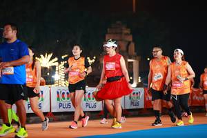 BIB: 23270, 429, 25867, 100, 27202, 1301, 73958, 27229
                            <button type="button" onclick="openModal(20475504)" class="btn btn-primary btn-sm float-right btn-popup" data-toggle="modal" data-target=".modal-high-quality">
                        <i class="fas fa-shopping-cart"></i> Add to Cart
                    </button>
                                            <button type="button" onclick="isThisMe(20475504, true)" class="btn btn-success btn-sm float-right btn-popup btn-isme hidden" data-toggle="tooltip" data-placement="bottom" title="นี่คือรูปของคุณใช่ไหม คลิกที่นี่เพื่อเอาเข้าอัลบั้ม">
                        <i class="fas fa-plus"></i> Add to album
                    </button>
                    <button type="button" onclick="isThisMe(20475504, false)" class="btn btn-warning btn-sm float-right btn-popup btn-isnotme hidden">
                        <i class="fas fa-ban"></i> Remove from album
                    </button>