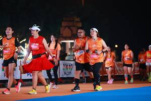 BIB: 258671, 2022, 23958, 27225, 2011
                            <button type="button" onclick="openModal(20475883)" class="btn btn-primary btn-sm float-right btn-popup" data-toggle="modal" data-target=".modal-high-quality">
                        <i class="fas fa-shopping-cart"></i> Add to Cart
                    </button>
                                            <button type="button" onclick="isThisMe(20475883, true)" class="btn btn-success btn-sm float-right btn-popup btn-isme hidden" data-toggle="tooltip" data-placement="bottom" title="นี่คือรูปของคุณใช่ไหม คลิกที่นี่เพื่อเอาเข้าอัลบั้ม">
                        <i class="fas fa-plus"></i> Add to album
                    </button>
                    <button type="button" onclick="isThisMe(20475883, false)" class="btn btn-warning btn-sm float-right btn-popup btn-isnotme hidden">
                        <i class="fas fa-ban"></i> Remove from album
                    </button>