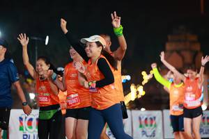 BIB: 25102, 26967
                            <button type="button" onclick="openModal(20478584)" class="btn btn-primary btn-sm float-right btn-popup" data-toggle="modal" data-target=".modal-high-quality">
                        <i class="fas fa-shopping-cart"></i> Add to Cart
                    </button>
                                            <button type="button" onclick="isThisMe(20478584, true)" class="btn btn-success btn-sm float-right btn-popup btn-isme hidden" data-toggle="tooltip" data-placement="bottom" title="นี่คือรูปของคุณใช่ไหม คลิกที่นี่เพื่อเอาเข้าอัลบั้ม">
                        <i class="fas fa-plus"></i> Add to album
                    </button>
                    <button type="button" onclick="isThisMe(20478584, false)" class="btn btn-warning btn-sm float-right btn-popup btn-isnotme hidden">
                        <i class="fas fa-ban"></i> Remove from album
                    </button>