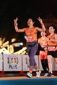 BIB: 232, 21092, 24683
                            <button type="button" onclick="openModal(20428430)" class="btn btn-primary btn-sm float-right btn-popup" data-toggle="modal" data-target=".modal-high-quality">
                        <i class="fas fa-shopping-cart"></i> Add to Cart
                    </button>
                                            <button type="button" onclick="isThisMe(20428430, true)" class="btn btn-success btn-sm float-right btn-popup btn-isme hidden" data-toggle="tooltip" data-placement="bottom" title="นี่คือรูปของคุณใช่ไหม คลิกที่นี่เพื่อเอาเข้าอัลบั้ม">
                        <i class="fas fa-plus"></i> Add to album
                    </button>
                    <button type="button" onclick="isThisMe(20428430, false)" class="btn btn-warning btn-sm float-right btn-popup btn-isnotme hidden">
                        <i class="fas fa-ban"></i> Remove from album
                    </button>