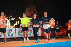 BIB: 5253, 100, 24208, 27199, 22459
                            <button type="button" onclick="openModal(20474228)" class="btn btn-primary btn-sm float-right btn-popup" data-toggle="modal" data-target=".modal-high-quality">
                        <i class="fas fa-shopping-cart"></i> Add to Cart
                    </button>
                                            <button type="button" onclick="isThisMe(20474228, true)" class="btn btn-success btn-sm float-right btn-popup btn-isme hidden" data-toggle="tooltip" data-placement="bottom" title="นี่คือรูปของคุณใช่ไหม คลิกที่นี่เพื่อเอาเข้าอัลบั้ม">
                        <i class="fas fa-plus"></i> Add to album
                    </button>
                    <button type="button" onclick="isThisMe(20474228, false)" class="btn btn-warning btn-sm float-right btn-popup btn-isnotme hidden">
                        <i class="fas fa-ban"></i> Remove from album
                    </button>