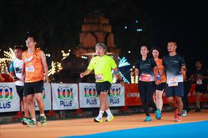 BIB: 945, 5293, 24208, 1088, 100, 10000, 27199, 2459
                            <button type="button" onclick="openModal(20474122)" class="btn btn-primary btn-sm float-right btn-popup" data-toggle="modal" data-target=".modal-high-quality">
                        <i class="fas fa-shopping-cart"></i> Add to Cart
                    </button>
                                            <button type="button" onclick="isThisMe(20474122, true)" class="btn btn-success btn-sm float-right btn-popup btn-isme hidden" data-toggle="tooltip" data-placement="bottom" title="นี่คือรูปของคุณใช่ไหม คลิกที่นี่เพื่อเอาเข้าอัลบั้ม">
                        <i class="fas fa-plus"></i> Add to album
                    </button>
                    <button type="button" onclick="isThisMe(20474122, false)" class="btn btn-warning btn-sm float-right btn-popup btn-isnotme hidden">
                        <i class="fas fa-ban"></i> Remove from album
                    </button>