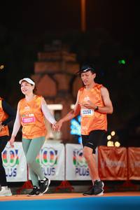 BIB: 26517, 201, 22194
                            <button type="button" onclick="openModal(20448671)" class="btn btn-primary btn-sm float-right btn-popup" data-toggle="modal" data-target=".modal-high-quality">
                        <i class="fas fa-shopping-cart"></i> Add to Cart
                    </button>
                                            <button type="button" onclick="isThisMe(20448671, true)" class="btn btn-success btn-sm float-right btn-popup btn-isme hidden" data-toggle="tooltip" data-placement="bottom" title="นี่คือรูปของคุณใช่ไหม คลิกที่นี่เพื่อเอาเข้าอัลบั้ม">
                        <i class="fas fa-plus"></i> Add to album
                    </button>
                    <button type="button" onclick="isThisMe(20448671, false)" class="btn btn-warning btn-sm float-right btn-popup btn-isnotme hidden">
                        <i class="fas fa-ban"></i> Remove from album
                    </button>