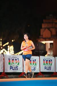 BIB: 93240, 10000, 100
                            <button type="button" onclick="openModal(20462271)" class="btn btn-primary btn-sm float-right btn-popup" data-toggle="modal" data-target=".modal-high-quality">
                        <i class="fas fa-shopping-cart"></i> Add to Cart
                    </button>
                                            <button type="button" onclick="isThisMe(20462271, true)" class="btn btn-success btn-sm float-right btn-popup btn-isme hidden" data-toggle="tooltip" data-placement="bottom" title="นี่คือรูปของคุณใช่ไหม คลิกที่นี่เพื่อเอาเข้าอัลบั้ม">
                        <i class="fas fa-plus"></i> Add to album
                    </button>
                    <button type="button" onclick="isThisMe(20462271, false)" class="btn btn-warning btn-sm float-right btn-popup btn-isnotme hidden">
                        <i class="fas fa-ban"></i> Remove from album
                    </button>