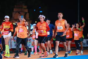 BIB: 25315, 000, 25765, 259, 22189
                            <button type="button" onclick="openModal(20477224)" class="btn btn-primary btn-sm float-right btn-popup" data-toggle="modal" data-target=".modal-high-quality">
                        <i class="fas fa-shopping-cart"></i> Add to Cart
                    </button>
                                            <button type="button" onclick="isThisMe(20477224, true)" class="btn btn-success btn-sm float-right btn-popup btn-isme hidden" data-toggle="tooltip" data-placement="bottom" title="นี่คือรูปของคุณใช่ไหม คลิกที่นี่เพื่อเอาเข้าอัลบั้ม">
                        <i class="fas fa-plus"></i> Add to album
                    </button>
                    <button type="button" onclick="isThisMe(20477224, false)" class="btn btn-warning btn-sm float-right btn-popup btn-isnotme hidden">
                        <i class="fas fa-ban"></i> Remove from album
                    </button>