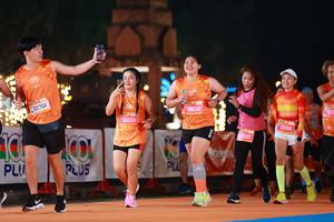 BIB: 22704, 68233, 68232, 0212, 25315, 257
                            <button type="button" onclick="openModal(20476506)" class="btn btn-primary btn-sm float-right btn-popup" data-toggle="modal" data-target=".modal-high-quality">
                        <i class="fas fa-shopping-cart"></i> Add to Cart
                    </button>
                                            <button type="button" onclick="isThisMe(20476506, true)" class="btn btn-success btn-sm float-right btn-popup btn-isme hidden" data-toggle="tooltip" data-placement="bottom" title="นี่คือรูปของคุณใช่ไหม คลิกที่นี่เพื่อเอาเข้าอัลบั้ม">
                        <i class="fas fa-plus"></i> Add to album
                    </button>
                    <button type="button" onclick="isThisMe(20476506, false)" class="btn btn-warning btn-sm float-right btn-popup btn-isnotme hidden">
                        <i class="fas fa-ban"></i> Remove from album
                    </button>
