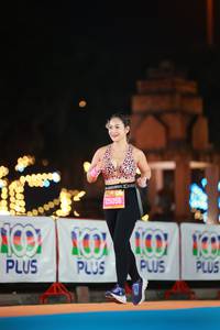 BIB: 98889, 25056, 100
                            <button type="button" onclick="openModal(20425378)" class="btn btn-primary btn-sm float-right btn-popup" data-toggle="modal" data-target=".modal-high-quality">
                        <i class="fas fa-shopping-cart"></i> Add to Cart
                    </button>
                                            <button type="button" onclick="isThisMe(20425378, true)" class="btn btn-success btn-sm float-right btn-popup btn-isme hidden" data-toggle="tooltip" data-placement="bottom" title="นี่คือรูปของคุณใช่ไหม คลิกที่นี่เพื่อเอาเข้าอัลบั้ม">
                        <i class="fas fa-plus"></i> Add to album
                    </button>
                    <button type="button" onclick="isThisMe(20425378, false)" class="btn btn-warning btn-sm float-right btn-popup btn-isnotme hidden">
                        <i class="fas fa-ban"></i> Remove from album
                    </button>