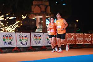 BIB: 100, 5715, 23375
                            <button type="button" onclick="openModal(20491384)" class="btn btn-primary btn-sm float-right btn-popup" data-toggle="modal" data-target=".modal-high-quality">
                        <i class="fas fa-shopping-cart"></i> Add to Cart
                    </button>
                                            <button type="button" onclick="isThisMe(20491384, true)" class="btn btn-success btn-sm float-right btn-popup btn-isme hidden" data-toggle="tooltip" data-placement="bottom" title="นี่คือรูปของคุณใช่ไหม คลิกที่นี่เพื่อเอาเข้าอัลบั้ม">
                        <i class="fas fa-plus"></i> Add to album
                    </button>
                    <button type="button" onclick="isThisMe(20491384, false)" class="btn btn-warning btn-sm float-right btn-popup btn-isnotme hidden">
                        <i class="fas fa-ban"></i> Remove from album
                    </button>