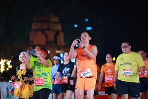 BIB: 27215, 1253, 06852, 094, 23073, 24282
                            <button type="button" onclick="openModal(20484793)" class="btn btn-primary btn-sm float-right btn-popup" data-toggle="modal" data-target=".modal-high-quality">
                        <i class="fas fa-shopping-cart"></i> Add to Cart
                    </button>
                                            <button type="button" onclick="isThisMe(20484793, true)" class="btn btn-success btn-sm float-right btn-popup btn-isme hidden" data-toggle="tooltip" data-placement="bottom" title="นี่คือรูปของคุณใช่ไหม คลิกที่นี่เพื่อเอาเข้าอัลบั้ม">
                        <i class="fas fa-plus"></i> Add to album
                    </button>
                    <button type="button" onclick="isThisMe(20484793, false)" class="btn btn-warning btn-sm float-right btn-popup btn-isnotme hidden">
                        <i class="fas fa-ban"></i> Remove from album
                    </button>