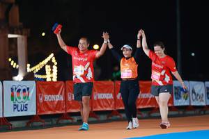 BIB: 23000, 26132, 5580
                            <button type="button" onclick="openModal(20489841)" class="btn btn-primary btn-sm float-right btn-popup" data-toggle="modal" data-target=".modal-high-quality">
                        <i class="fas fa-shopping-cart"></i> Add to Cart
                    </button>
                                            <button type="button" onclick="isThisMe(20489841, true)" class="btn btn-success btn-sm float-right btn-popup btn-isme hidden" data-toggle="tooltip" data-placement="bottom" title="นี่คือรูปของคุณใช่ไหม คลิกที่นี่เพื่อเอาเข้าอัลบั้ม">
                        <i class="fas fa-plus"></i> Add to album
                    </button>
                    <button type="button" onclick="isThisMe(20489841, false)" class="btn btn-warning btn-sm float-right btn-popup btn-isnotme hidden">
                        <i class="fas fa-ban"></i> Remove from album
                    </button>