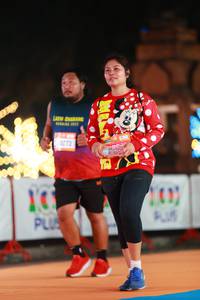 BIB: 1273, 465
                            <button type="button" onclick="openModal(20500410)" class="btn btn-primary btn-sm float-right btn-popup" data-toggle="modal" data-target=".modal-high-quality">
                        <i class="fas fa-shopping-cart"></i> Add to Cart
                    </button>
                                            <button type="button" onclick="isThisMe(20500410, true)" class="btn btn-success btn-sm float-right btn-popup btn-isme hidden" data-toggle="tooltip" data-placement="bottom" title="นี่คือรูปของคุณใช่ไหม คลิกที่นี่เพื่อเอาเข้าอัลบั้ม">
                        <i class="fas fa-plus"></i> Add to album
                    </button>
                    <button type="button" onclick="isThisMe(20500410, false)" class="btn btn-warning btn-sm float-right btn-popup btn-isnotme hidden">
                        <i class="fas fa-ban"></i> Remove from album
                    </button>