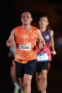 BIB: 5603, 023, 22344
                            <button type="button" onclick="openModal(19899819)" class="btn btn-primary btn-sm float-right btn-popup" data-toggle="modal" data-target=".modal-high-quality">
                        <i class="fas fa-shopping-cart"></i> Add to Cart
                    </button>
                                            <button type="button" onclick="isThisMe(19899819, true)" class="btn btn-success btn-sm float-right btn-popup btn-isme hidden" data-toggle="tooltip" data-placement="bottom" title="นี่คือรูปของคุณใช่ไหม คลิกที่นี่เพื่อเอาเข้าอัลบั้ม">
                        <i class="fas fa-plus"></i> Add to album
                    </button>
                    <button type="button" onclick="isThisMe(19899819, false)" class="btn btn-warning btn-sm float-right btn-popup btn-isnotme hidden">
                        <i class="fas fa-ban"></i> Remove from album
                    </button>