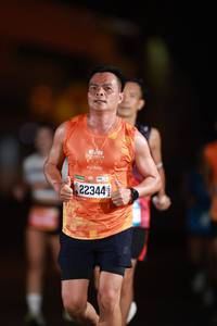 BIB: 22344
                            <button type="button" onclick="openModal(19899327)" class="btn btn-primary btn-sm float-right btn-popup" data-toggle="modal" data-target=".modal-high-quality">
                        <i class="fas fa-shopping-cart"></i> Add to Cart
                    </button>
                                            <button type="button" onclick="isThisMe(19899327, true)" class="btn btn-success btn-sm float-right btn-popup btn-isme hidden" data-toggle="tooltip" data-placement="bottom" title="นี่คือรูปของคุณใช่ไหม คลิกที่นี่เพื่อเอาเข้าอัลบั้ม">
                        <i class="fas fa-plus"></i> Add to album
                    </button>
                    <button type="button" onclick="isThisMe(19899327, false)" class="btn btn-warning btn-sm float-right btn-popup btn-isnotme hidden">
                        <i class="fas fa-ban"></i> Remove from album
                    </button>