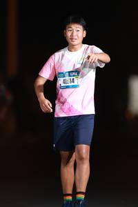 BIB: 41514
                            <button type="button" onclick="openModal(19806895)" class="btn btn-primary btn-sm float-right btn-popup" data-toggle="modal" data-target=".modal-high-quality">
                        <i class="fas fa-shopping-cart"></i> Add to Cart
                    </button>
                                            <button type="button" onclick="isThisMe(19806895, true)" class="btn btn-success btn-sm float-right btn-popup btn-isme hidden" data-toggle="tooltip" data-placement="bottom" title="นี่คือรูปของคุณใช่ไหม คลิกที่นี่เพื่อเอาเข้าอัลบั้ม">
                        <i class="fas fa-plus"></i> Add to album
                    </button>
                    <button type="button" onclick="isThisMe(19806895, false)" class="btn btn-warning btn-sm float-right btn-popup btn-isnotme hidden">
                        <i class="fas fa-ban"></i> Remove from album
                    </button>