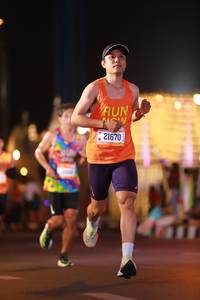 BIB: 21670
                            <button type="button" onclick="openModal(19810927)" class="btn btn-primary btn-sm float-right btn-popup" data-toggle="modal" data-target=".modal-high-quality">
                        <i class="fas fa-shopping-cart"></i> Add to Cart
                    </button>
                                            <button type="button" onclick="isThisMe(19810927, true)" class="btn btn-success btn-sm float-right btn-popup btn-isme hidden" data-toggle="tooltip" data-placement="bottom" title="นี่คือรูปของคุณใช่ไหม คลิกที่นี่เพื่อเอาเข้าอัลบั้ม">
                        <i class="fas fa-plus"></i> Add to album
                    </button>
                    <button type="button" onclick="isThisMe(19810927, false)" class="btn btn-warning btn-sm float-right btn-popup btn-isnotme hidden">
                        <i class="fas fa-ban"></i> Remove from album
                    </button>