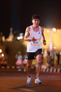 BIB: 20105
                            <button type="button" onclick="openModal(19779492)" class="btn btn-primary btn-sm float-right btn-popup" data-toggle="modal" data-target=".modal-high-quality">
                        <i class="fas fa-shopping-cart"></i> Add to Cart
                    </button>
                                            <button type="button" onclick="isThisMe(19779492, true)" class="btn btn-success btn-sm float-right btn-popup btn-isme hidden" data-toggle="tooltip" data-placement="bottom" title="นี่คือรูปของคุณใช่ไหม คลิกที่นี่เพื่อเอาเข้าอัลบั้ม">
                        <i class="fas fa-plus"></i> Add to album
                    </button>
                    <button type="button" onclick="isThisMe(19779492, false)" class="btn btn-warning btn-sm float-right btn-popup btn-isnotme hidden">
                        <i class="fas fa-ban"></i> Remove from album
                    </button>