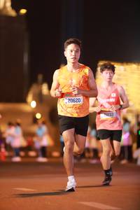 BIB: 20620, 1233
                            <button type="button" onclick="openModal(20162143)" class="btn btn-primary btn-sm float-right btn-popup" data-toggle="modal" data-target=".modal-high-quality">
                        <i class="fas fa-shopping-cart"></i> Add to Cart
                    </button>
                                            <button type="button" onclick="isThisMe(20162143, true)" class="btn btn-success btn-sm float-right btn-popup btn-isme hidden" data-toggle="tooltip" data-placement="bottom" title="นี่คือรูปของคุณใช่ไหม คลิกที่นี่เพื่อเอาเข้าอัลบั้ม">
                        <i class="fas fa-plus"></i> Add to album
                    </button>
                    <button type="button" onclick="isThisMe(20162143, false)" class="btn btn-warning btn-sm float-right btn-popup btn-isnotme hidden">
                        <i class="fas fa-ban"></i> Remove from album
                    </button>