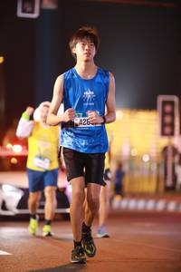 BIB: 426
                            <button type="button" onclick="openModal(21360731)" class="btn btn-primary btn-sm float-right btn-popup" data-toggle="modal" data-target=".modal-high-quality">
                        <i class="fas fa-shopping-cart"></i> Add to Cart
                    </button>
                                            <button type="button" onclick="isThisMe(21360731, true)" class="btn btn-success btn-sm float-right btn-popup btn-isme hidden" data-toggle="tooltip" data-placement="bottom" title="นี่คือรูปของคุณใช่ไหม คลิกที่นี่เพื่อเอาเข้าอัลบั้ม">
                        <i class="fas fa-plus"></i> Add to album
                    </button>
                    <button type="button" onclick="isThisMe(21360731, false)" class="btn btn-warning btn-sm float-right btn-popup btn-isnotme hidden">
                        <i class="fas fa-ban"></i> Remove from album
                    </button>