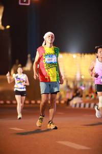 BIB: 88403
                            <button type="button" onclick="openModal(21204267)" class="btn btn-primary btn-sm float-right btn-popup" data-toggle="modal" data-target=".modal-high-quality">
                        <i class="fas fa-shopping-cart"></i> Add to Cart
                    </button>
                                            <button type="button" onclick="isThisMe(21204267, true)" class="btn btn-success btn-sm float-right btn-popup btn-isme hidden" data-toggle="tooltip" data-placement="bottom" title="นี่คือรูปของคุณใช่ไหม คลิกที่นี่เพื่อเอาเข้าอัลบั้ม">
                        <i class="fas fa-plus"></i> Add to album
                    </button>
                    <button type="button" onclick="isThisMe(21204267, false)" class="btn btn-warning btn-sm float-right btn-popup btn-isnotme hidden">
                        <i class="fas fa-ban"></i> Remove from album
                    </button>