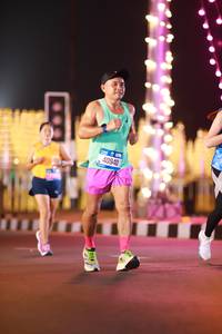 BIB: 40940
                            <button type="button" onclick="openModal(21354908)" class="btn btn-primary btn-sm float-right btn-popup" data-toggle="modal" data-target=".modal-high-quality">
                        <i class="fas fa-shopping-cart"></i> Add to Cart
                    </button>
                                            <button type="button" onclick="isThisMe(21354908, true)" class="btn btn-success btn-sm float-right btn-popup btn-isme hidden" data-toggle="tooltip" data-placement="bottom" title="นี่คือรูปของคุณใช่ไหม คลิกที่นี่เพื่อเอาเข้าอัลบั้ม">
                        <i class="fas fa-plus"></i> Add to album
                    </button>
                    <button type="button" onclick="isThisMe(21354908, false)" class="btn btn-warning btn-sm float-right btn-popup btn-isnotme hidden">
                        <i class="fas fa-ban"></i> Remove from album
                    </button>