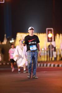 BIB: 41768
                            <button type="button" onclick="openModal(21357064)" class="btn btn-primary btn-sm float-right btn-popup" data-toggle="modal" data-target=".modal-high-quality">
                        <i class="fas fa-shopping-cart"></i> Add to Cart
                    </button>
                                            <button type="button" onclick="isThisMe(21357064, true)" class="btn btn-success btn-sm float-right btn-popup btn-isme hidden" data-toggle="tooltip" data-placement="bottom" title="นี่คือรูปของคุณใช่ไหม คลิกที่นี่เพื่อเอาเข้าอัลบั้ม">
                        <i class="fas fa-plus"></i> Add to album
                    </button>
                    <button type="button" onclick="isThisMe(21357064, false)" class="btn btn-warning btn-sm float-right btn-popup btn-isnotme hidden">
                        <i class="fas fa-ban"></i> Remove from album
                    </button>