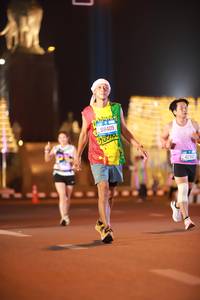 BIB: 88409, 42312
                            <button type="button" onclick="openModal(21204219)" class="btn btn-primary btn-sm float-right btn-popup" data-toggle="modal" data-target=".modal-high-quality">
                        <i class="fas fa-shopping-cart"></i> Add to Cart
                    </button>
                                            <button type="button" onclick="isThisMe(21204219, true)" class="btn btn-success btn-sm float-right btn-popup btn-isme hidden" data-toggle="tooltip" data-placement="bottom" title="นี่คือรูปของคุณใช่ไหม คลิกที่นี่เพื่อเอาเข้าอัลบั้ม">
                        <i class="fas fa-plus"></i> Add to album
                    </button>
                    <button type="button" onclick="isThisMe(21204219, false)" class="btn btn-warning btn-sm float-right btn-popup btn-isnotme hidden">
                        <i class="fas fa-ban"></i> Remove from album
                    </button>