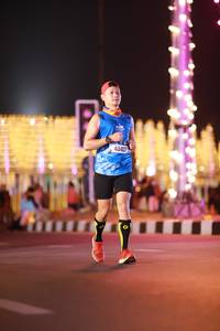 BIB: 40413
                            <button type="button" onclick="openModal(21212695)" class="btn btn-primary btn-sm float-right btn-popup" data-toggle="modal" data-target=".modal-high-quality">
                        <i class="fas fa-shopping-cart"></i> Add to Cart
                    </button>
                                            <button type="button" onclick="isThisMe(21212695, true)" class="btn btn-success btn-sm float-right btn-popup btn-isme hidden" data-toggle="tooltip" data-placement="bottom" title="นี่คือรูปของคุณใช่ไหม คลิกที่นี่เพื่อเอาเข้าอัลบั้ม">
                        <i class="fas fa-plus"></i> Add to album
                    </button>
                    <button type="button" onclick="isThisMe(21212695, false)" class="btn btn-warning btn-sm float-right btn-popup btn-isnotme hidden">
                        <i class="fas fa-ban"></i> Remove from album
                    </button>