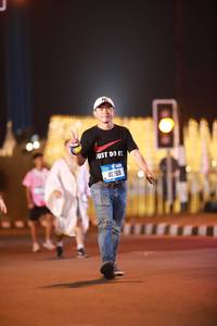 BIB: 41769
                            <button type="button" onclick="openModal(21357070)" class="btn btn-primary btn-sm float-right btn-popup" data-toggle="modal" data-target=".modal-high-quality">
                        <i class="fas fa-shopping-cart"></i> Add to Cart
                    </button>
                                            <button type="button" onclick="isThisMe(21357070, true)" class="btn btn-success btn-sm float-right btn-popup btn-isme hidden" data-toggle="tooltip" data-placement="bottom" title="นี่คือรูปของคุณใช่ไหม คลิกที่นี่เพื่อเอาเข้าอัลบั้ม">
                        <i class="fas fa-plus"></i> Add to album
                    </button>
                    <button type="button" onclick="isThisMe(21357070, false)" class="btn btn-warning btn-sm float-right btn-popup btn-isnotme hidden">
                        <i class="fas fa-ban"></i> Remove from album
                    </button>