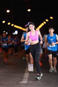 BIB: 12010
                            <button type="button" onclick="openModal(20165381)" class="btn btn-primary btn-sm float-right btn-popup" data-toggle="modal" data-target=".modal-high-quality">
                        <i class="fas fa-shopping-cart"></i> Add to Cart
                    </button>
                                            <button type="button" onclick="isThisMe(20165381, true)" class="btn btn-success btn-sm float-right btn-popup btn-isme hidden" data-toggle="tooltip" data-placement="bottom" title="นี่คือรูปของคุณใช่ไหม คลิกที่นี่เพื่อเอาเข้าอัลบั้ม">
                        <i class="fas fa-plus"></i> Add to album
                    </button>
                    <button type="button" onclick="isThisMe(20165381, false)" class="btn btn-warning btn-sm float-right btn-popup btn-isnotme hidden">
                        <i class="fas fa-ban"></i> Remove from album
                    </button>
