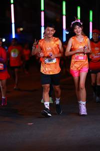 BIB: 900, 909, 24547
                            <button type="button" onclick="openModal(21110863)" class="btn btn-primary btn-sm float-right btn-popup" data-toggle="modal" data-target=".modal-high-quality">
                        <i class="fas fa-shopping-cart"></i> Add to Cart
                    </button>
                                            <button type="button" onclick="isThisMe(21110863, true)" class="btn btn-success btn-sm float-right btn-popup btn-isme hidden" data-toggle="tooltip" data-placement="bottom" title="นี่คือรูปของคุณใช่ไหม คลิกที่นี่เพื่อเอาเข้าอัลบั้ม">
                        <i class="fas fa-plus"></i> Add to album
                    </button>
                    <button type="button" onclick="isThisMe(21110863, false)" class="btn btn-warning btn-sm float-right btn-popup btn-isnotme hidden">
                        <i class="fas fa-ban"></i> Remove from album
                    </button>