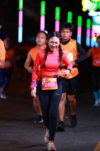 BIB: 24517
                            <button type="button" onclick="openModal(21054293)" class="btn btn-primary btn-sm float-right btn-popup" data-toggle="modal" data-target=".modal-high-quality">
                        <i class="fas fa-shopping-cart"></i> Add to Cart
                    </button>
                                            <button type="button" onclick="isThisMe(21054293, true)" class="btn btn-success btn-sm float-right btn-popup btn-isme hidden" data-toggle="tooltip" data-placement="bottom" title="นี่คือรูปของคุณใช่ไหม คลิกที่นี่เพื่อเอาเข้าอัลบั้ม">
                        <i class="fas fa-plus"></i> Add to album
                    </button>
                    <button type="button" onclick="isThisMe(21054293, false)" class="btn btn-warning btn-sm float-right btn-popup btn-isnotme hidden">
                        <i class="fas fa-ban"></i> Remove from album
                    </button>
