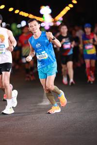 BIB: 920, 169
                            <button type="button" onclick="openModal(20012082)" class="btn btn-primary btn-sm float-right btn-popup" data-toggle="modal" data-target=".modal-high-quality">
                        <i class="fas fa-shopping-cart"></i> Add to Cart
                    </button>
                                            <button type="button" onclick="isThisMe(20012082, true)" class="btn btn-success btn-sm float-right btn-popup btn-isme hidden" data-toggle="tooltip" data-placement="bottom" title="นี่คือรูปของคุณใช่ไหม คลิกที่นี่เพื่อเอาเข้าอัลบั้ม">
                        <i class="fas fa-plus"></i> Add to album
                    </button>
                    <button type="button" onclick="isThisMe(20012082, false)" class="btn btn-warning btn-sm float-right btn-popup btn-isnotme hidden">
                        <i class="fas fa-ban"></i> Remove from album
                    </button>