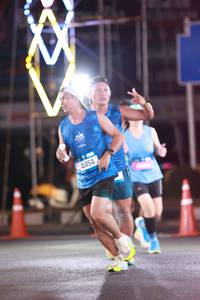 BIB: 41454
                            <button type="button" onclick="openModal(19880177)" class="btn btn-primary btn-sm float-right btn-popup" data-toggle="modal" data-target=".modal-high-quality">
                        <i class="fas fa-shopping-cart"></i> Add to Cart
                    </button>
                                            <button type="button" onclick="isThisMe(19880177, true)" class="btn btn-success btn-sm float-right btn-popup btn-isme hidden" data-toggle="tooltip" data-placement="bottom" title="นี่คือรูปของคุณใช่ไหม คลิกที่นี่เพื่อเอาเข้าอัลบั้ม">
                        <i class="fas fa-plus"></i> Add to album
                    </button>
                    <button type="button" onclick="isThisMe(19880177, false)" class="btn btn-warning btn-sm float-right btn-popup btn-isnotme hidden">
                        <i class="fas fa-ban"></i> Remove from album
                    </button>