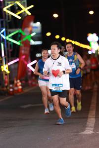 BIB: 42115
                            <button type="button" onclick="openModal(20168736)" class="btn btn-primary btn-sm float-right btn-popup" data-toggle="modal" data-target=".modal-high-quality">
                        <i class="fas fa-shopping-cart"></i> Add to Cart
                    </button>
                                            <button type="button" onclick="isThisMe(20168736, true)" class="btn btn-success btn-sm float-right btn-popup btn-isme hidden" data-toggle="tooltip" data-placement="bottom" title="นี่คือรูปของคุณใช่ไหม คลิกที่นี่เพื่อเอาเข้าอัลบั้ม">
                        <i class="fas fa-plus"></i> Add to album
                    </button>
                    <button type="button" onclick="isThisMe(20168736, false)" class="btn btn-warning btn-sm float-right btn-popup btn-isnotme hidden">
                        <i class="fas fa-ban"></i> Remove from album
                    </button>
