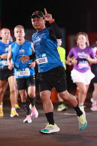 BIB: 40359, 42158
                            <button type="button" onclick="openModal(19886453)" class="btn btn-primary btn-sm float-right btn-popup" data-toggle="modal" data-target=".modal-high-quality">
                        <i class="fas fa-shopping-cart"></i> Add to Cart
                    </button>
                                            <button type="button" onclick="isThisMe(19886453, true)" class="btn btn-success btn-sm float-right btn-popup btn-isme hidden" data-toggle="tooltip" data-placement="bottom" title="นี่คือรูปของคุณใช่ไหม คลิกที่นี่เพื่อเอาเข้าอัลบั้ม">
                        <i class="fas fa-plus"></i> Add to album
                    </button>
                    <button type="button" onclick="isThisMe(19886453, false)" class="btn btn-warning btn-sm float-right btn-popup btn-isnotme hidden">
                        <i class="fas fa-ban"></i> Remove from album
                    </button>