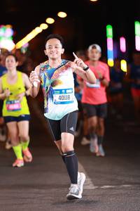 BIB: 40118
                            <button type="button" onclick="openModal(19896031)" class="btn btn-primary btn-sm float-right btn-popup" data-toggle="modal" data-target=".modal-high-quality">
                        <i class="fas fa-shopping-cart"></i> Add to Cart
                    </button>
                                            <button type="button" onclick="isThisMe(19896031, true)" class="btn btn-success btn-sm float-right btn-popup btn-isme hidden" data-toggle="tooltip" data-placement="bottom" title="นี่คือรูปของคุณใช่ไหม คลิกที่นี่เพื่อเอาเข้าอัลบั้ม">
                        <i class="fas fa-plus"></i> Add to album
                    </button>
                    <button type="button" onclick="isThisMe(19896031, false)" class="btn btn-warning btn-sm float-right btn-popup btn-isnotme hidden">
                        <i class="fas fa-ban"></i> Remove from album
                    </button>