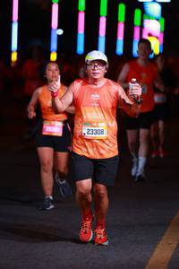 BIB: 25300, 0200, 100, 23308
                            <button type="button" onclick="openModal(20554492)" class="btn btn-primary btn-sm float-right btn-popup" data-toggle="modal" data-target=".modal-high-quality">
                        <i class="fas fa-shopping-cart"></i> Add to Cart
                    </button>
                                            <button type="button" onclick="isThisMe(20554492, true)" class="btn btn-success btn-sm float-right btn-popup btn-isme hidden" data-toggle="tooltip" data-placement="bottom" title="นี่คือรูปของคุณใช่ไหม คลิกที่นี่เพื่อเอาเข้าอัลบั้ม">
                        <i class="fas fa-plus"></i> Add to album
                    </button>
                    <button type="button" onclick="isThisMe(20554492, false)" class="btn btn-warning btn-sm float-right btn-popup btn-isnotme hidden">
                        <i class="fas fa-ban"></i> Remove from album
                    </button>