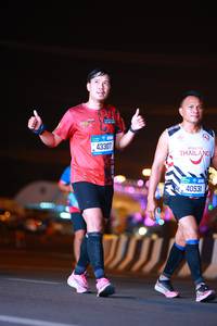 BIB: 43307, 40531
                            <button type="button" onclick="openModal(21607893)" class="btn btn-primary btn-sm float-right btn-popup" data-toggle="modal" data-target=".modal-high-quality">
                        <i class="fas fa-shopping-cart"></i> Add to Cart
                    </button>
                                            <button type="button" onclick="isThisMe(21607893, true)" class="btn btn-success btn-sm float-right btn-popup btn-isme hidden" data-toggle="tooltip" data-placement="bottom" title="นี่คือรูปของคุณใช่ไหม คลิกที่นี่เพื่อเอาเข้าอัลบั้ม">
                        <i class="fas fa-plus"></i> Add to album
                    </button>
                    <button type="button" onclick="isThisMe(21607893, false)" class="btn btn-warning btn-sm float-right btn-popup btn-isnotme hidden">
                        <i class="fas fa-ban"></i> Remove from album
                    </button>