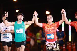 BIB: 43883, 40275, 41315
                            <button type="button" onclick="openModal(19902209)" class="btn btn-primary btn-sm float-right btn-popup" data-toggle="modal" data-target=".modal-high-quality">
                        <i class="fas fa-shopping-cart"></i> Add to Cart
                    </button>
                                            <button type="button" onclick="isThisMe(19902209, true)" class="btn btn-success btn-sm float-right btn-popup btn-isme hidden" data-toggle="tooltip" data-placement="bottom" title="นี่คือรูปของคุณใช่ไหม คลิกที่นี่เพื่อเอาเข้าอัลบั้ม">
                        <i class="fas fa-plus"></i> Add to album
                    </button>
                    <button type="button" onclick="isThisMe(19902209, false)" class="btn btn-warning btn-sm float-right btn-popup btn-isnotme hidden">
                        <i class="fas fa-ban"></i> Remove from album
                    </button>