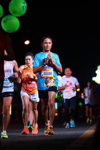 BIB: 0124, 25119, 20266, 100
                            <button type="button" onclick="openModal(20376037)" class="btn btn-primary btn-sm float-right btn-popup" data-toggle="modal" data-target=".modal-high-quality">
                        <i class="fas fa-shopping-cart"></i> Add to Cart
                    </button>
                                            <button type="button" onclick="isThisMe(20376037, true)" class="btn btn-success btn-sm float-right btn-popup btn-isme hidden" data-toggle="tooltip" data-placement="bottom" title="นี่คือรูปของคุณใช่ไหม คลิกที่นี่เพื่อเอาเข้าอัลบั้ม">
                        <i class="fas fa-plus"></i> Add to album
                    </button>
                    <button type="button" onclick="isThisMe(20376037, false)" class="btn btn-warning btn-sm float-right btn-popup btn-isnotme hidden">
                        <i class="fas fa-ban"></i> Remove from album
                    </button>