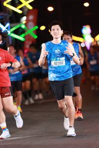 BIB: 9411, 42392
                            <button type="button" onclick="openModal(20077310)" class="btn btn-primary btn-sm float-right btn-popup" data-toggle="modal" data-target=".modal-high-quality">
                        <i class="fas fa-shopping-cart"></i> Add to Cart
                    </button>
                                            <button type="button" onclick="isThisMe(20077310, true)" class="btn btn-success btn-sm float-right btn-popup btn-isme hidden" data-toggle="tooltip" data-placement="bottom" title="นี่คือรูปของคุณใช่ไหม คลิกที่นี่เพื่อเอาเข้าอัลบั้ม">
                        <i class="fas fa-plus"></i> Add to album
                    </button>
                    <button type="button" onclick="isThisMe(20077310, false)" class="btn btn-warning btn-sm float-right btn-popup btn-isnotme hidden">
                        <i class="fas fa-ban"></i> Remove from album
                    </button>