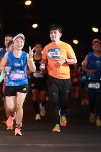 BIB: 6652, 43150, 611
                            <button type="button" onclick="openModal(20078705)" class="btn btn-primary btn-sm float-right btn-popup" data-toggle="modal" data-target=".modal-high-quality">
                        <i class="fas fa-shopping-cart"></i> Add to Cart
                    </button>
                                            <button type="button" onclick="isThisMe(20078705, true)" class="btn btn-success btn-sm float-right btn-popup btn-isme hidden" data-toggle="tooltip" data-placement="bottom" title="นี่คือรูปของคุณใช่ไหม คลิกที่นี่เพื่อเอาเข้าอัลบั้ม">
                        <i class="fas fa-plus"></i> Add to album
                    </button>
                    <button type="button" onclick="isThisMe(20078705, false)" class="btn btn-warning btn-sm float-right btn-popup btn-isnotme hidden">
                        <i class="fas fa-ban"></i> Remove from album
                    </button>