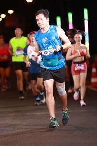 BIB: 43722, 900
                            <button type="button" onclick="openModal(20017218)" class="btn btn-primary btn-sm float-right btn-popup" data-toggle="modal" data-target=".modal-high-quality">
                        <i class="fas fa-shopping-cart"></i> Add to Cart
                    </button>
                                            <button type="button" onclick="isThisMe(20017218, true)" class="btn btn-success btn-sm float-right btn-popup btn-isme hidden" data-toggle="tooltip" data-placement="bottom" title="นี่คือรูปของคุณใช่ไหม คลิกที่นี่เพื่อเอาเข้าอัลบั้ม">
                        <i class="fas fa-plus"></i> Add to album
                    </button>
                    <button type="button" onclick="isThisMe(20017218, false)" class="btn btn-warning btn-sm float-right btn-popup btn-isnotme hidden">
                        <i class="fas fa-ban"></i> Remove from album
                    </button>