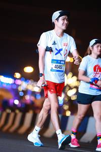 BIB: 40451
                            <button type="button" onclick="openModal(21614432)" class="btn btn-primary btn-sm float-right btn-popup" data-toggle="modal" data-target=".modal-high-quality">
                        <i class="fas fa-shopping-cart"></i> Add to Cart
                    </button>
                                            <button type="button" onclick="isThisMe(21614432, true)" class="btn btn-success btn-sm float-right btn-popup btn-isme hidden" data-toggle="tooltip" data-placement="bottom" title="นี่คือรูปของคุณใช่ไหม คลิกที่นี่เพื่อเอาเข้าอัลบั้ม">
                        <i class="fas fa-plus"></i> Add to album
                    </button>
                    <button type="button" onclick="isThisMe(21614432, false)" class="btn btn-warning btn-sm float-right btn-popup btn-isnotme hidden">
                        <i class="fas fa-ban"></i> Remove from album
                    </button>