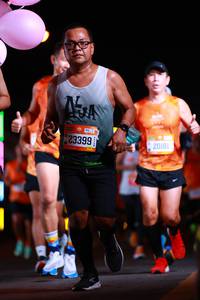 BIB: 23399, 20181
                            <button type="button" onclick="openModal(20386502)" class="btn btn-primary btn-sm float-right btn-popup" data-toggle="modal" data-target=".modal-high-quality">
                        <i class="fas fa-shopping-cart"></i> Add to Cart
                    </button>
                                            <button type="button" onclick="isThisMe(20386502, true)" class="btn btn-success btn-sm float-right btn-popup btn-isme hidden" data-toggle="tooltip" data-placement="bottom" title="นี่คือรูปของคุณใช่ไหม คลิกที่นี่เพื่อเอาเข้าอัลบั้ม">
                        <i class="fas fa-plus"></i> Add to album
                    </button>
                    <button type="button" onclick="isThisMe(20386502, false)" class="btn btn-warning btn-sm float-right btn-popup btn-isnotme hidden">
                        <i class="fas fa-ban"></i> Remove from album
                    </button>