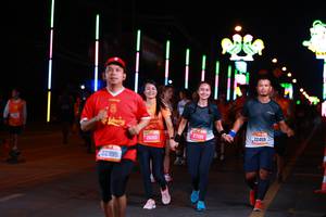 BIB: 22995, 26010, 27199, 22459
                            <button type="button" onclick="openModal(21086906)" class="btn btn-primary btn-sm float-right btn-popup" data-toggle="modal" data-target=".modal-high-quality">
                        <i class="fas fa-shopping-cart"></i> Add to Cart
                    </button>
                                            <button type="button" onclick="isThisMe(21086906, true)" class="btn btn-success btn-sm float-right btn-popup btn-isme hidden" data-toggle="tooltip" data-placement="bottom" title="นี่คือรูปของคุณใช่ไหม คลิกที่นี่เพื่อเอาเข้าอัลบั้ม">
                        <i class="fas fa-plus"></i> Add to album
                    </button>
                    <button type="button" onclick="isThisMe(21086906, false)" class="btn btn-warning btn-sm float-right btn-popup btn-isnotme hidden">
                        <i class="fas fa-ban"></i> Remove from album
                    </button>