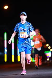 BIB: 213
                            <button type="button" onclick="openModal(20192602)" class="btn btn-primary btn-sm float-right btn-popup" data-toggle="modal" data-target=".modal-high-quality">
                        <i class="fas fa-shopping-cart"></i> Add to Cart
                    </button>
                                            <button type="button" onclick="isThisMe(20192602, true)" class="btn btn-success btn-sm float-right btn-popup btn-isme hidden" data-toggle="tooltip" data-placement="bottom" title="นี่คือรูปของคุณใช่ไหม คลิกที่นี่เพื่อเอาเข้าอัลบั้ม">
                        <i class="fas fa-plus"></i> Add to album
                    </button>
                    <button type="button" onclick="isThisMe(20192602, false)" class="btn btn-warning btn-sm float-right btn-popup btn-isnotme hidden">
                        <i class="fas fa-ban"></i> Remove from album
                    </button>