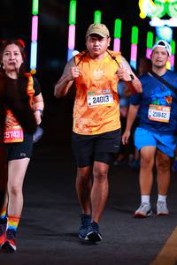 BIB: 5743, 24013, 21842
                            <button type="button" onclick="openModal(21091747)" class="btn btn-primary btn-sm float-right btn-popup" data-toggle="modal" data-target=".modal-high-quality">
                        <i class="fas fa-shopping-cart"></i> Add to Cart
                    </button>
                                            <button type="button" onclick="isThisMe(21091747, true)" class="btn btn-success btn-sm float-right btn-popup btn-isme hidden" data-toggle="tooltip" data-placement="bottom" title="นี่คือรูปของคุณใช่ไหม คลิกที่นี่เพื่อเอาเข้าอัลบั้ม">
                        <i class="fas fa-plus"></i> Add to album
                    </button>
                    <button type="button" onclick="isThisMe(21091747, false)" class="btn btn-warning btn-sm float-right btn-popup btn-isnotme hidden">
                        <i class="fas fa-ban"></i> Remove from album
                    </button>